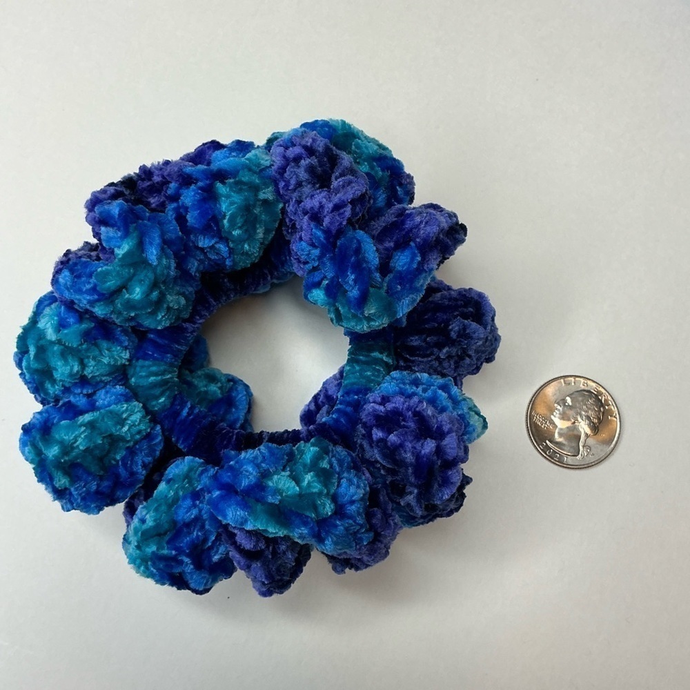 Crochet Crushed Velvet Scrunchie Set of 3 Oversized Hair Tie Plush Handmade - Picture 7 of 16